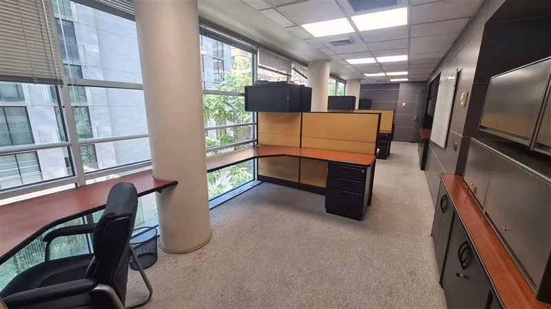 Oficina Arriendo Las Condes 165m Amblada rebajada Malcantara