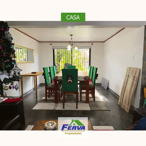 Se vende casa en sector Barrio Comercial Av. O'Higgins, Chiguayante