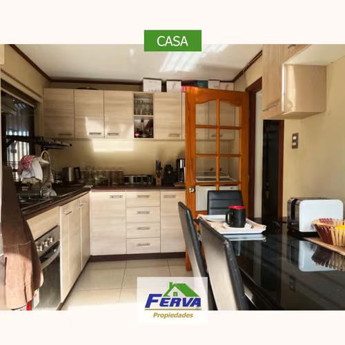 Se vende casa en sector Barrio Comercial Av. O'Higgins, Chiguayante