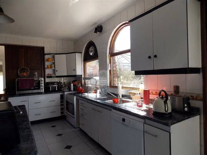 Increibles vistas, Casa en venta de 5 dorm. en Lo Barnechea