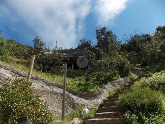 Increibles vistas, Casa en venta de 5 dorm. en Lo Barnechea