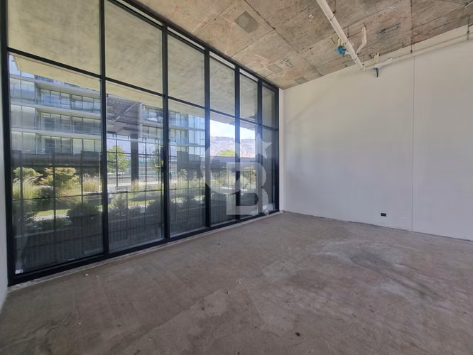 Local Comercial en Vitacura — Estación Estoril