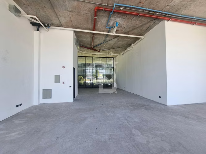 Local Comercial en Vitacura — Estación Estoril
