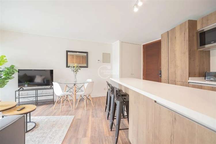 Departamento de 2 dorm. a pasos Parque Arauco, Las Condes - Imagen 4