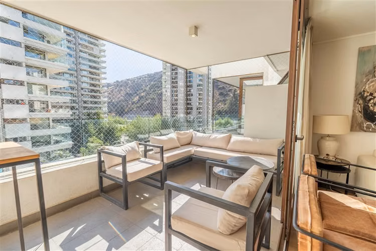 Departamento en venta de 3 dorm. en Vitacura