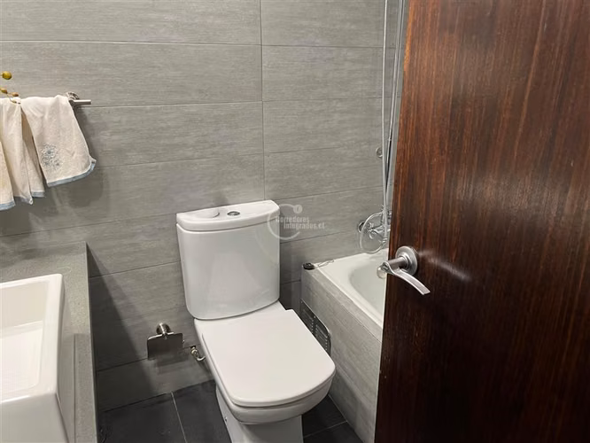Departamento en venta de 4 dorm. en Vitacura