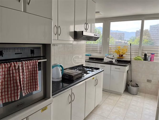 Departamento en venta de 4 dorm. en Vitacura