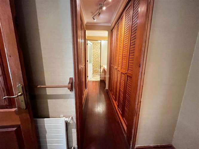 Casa en venta de 5 dorm. en Lo Barnechea