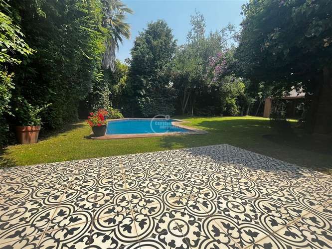 Casa en venta de 5 dorm. en Lo Barnechea - Imagen 5