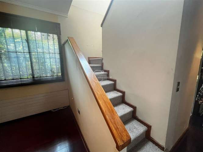 Casa en venta de 5 dorm. en Lo Barnechea