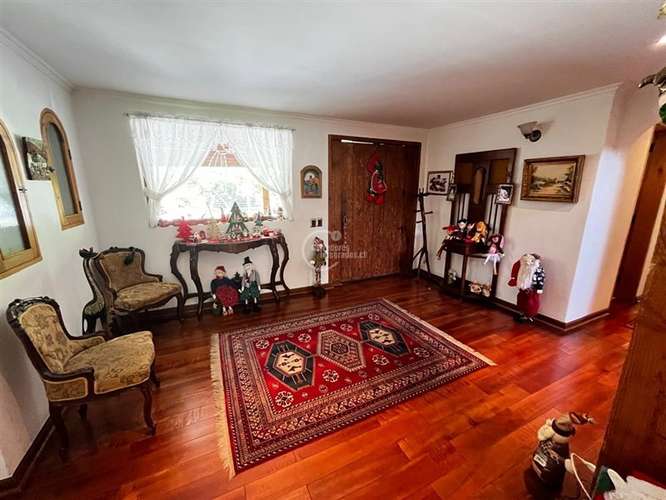 Casa en venta de 5 dorm. en Las Condes - Imagen 3