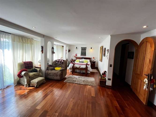 Casa en venta de 5 dorm. en Las Condes - Imagen 11