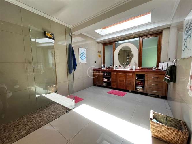 Casa en venta de 5 dorm. en Las Condes - Imagen 13