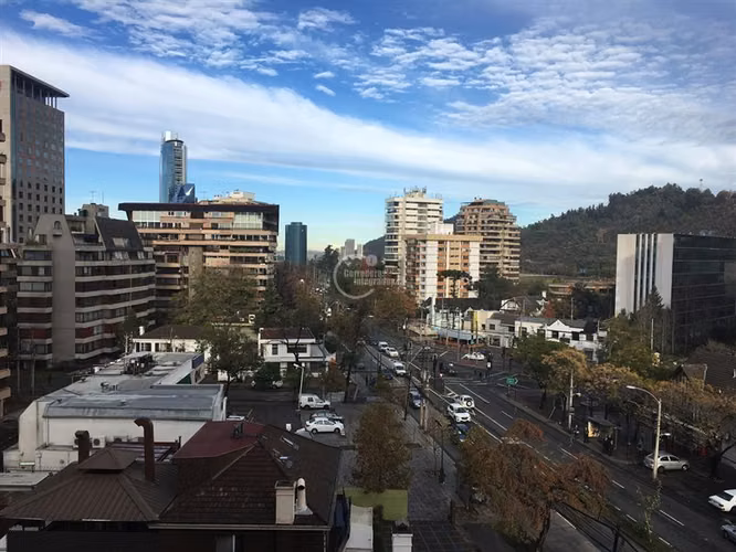 Departamento en venta de 4 dorm. en Vitacura