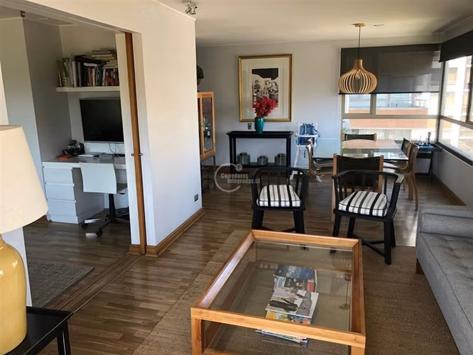 Departamento en venta de 4 dorm. en Vitacura