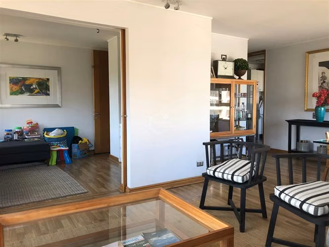 Departamento en venta de 4 dorm. en Vitacura