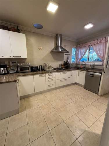 Casa en venta de 7 dorm. en Las Condes - Imagen 13
