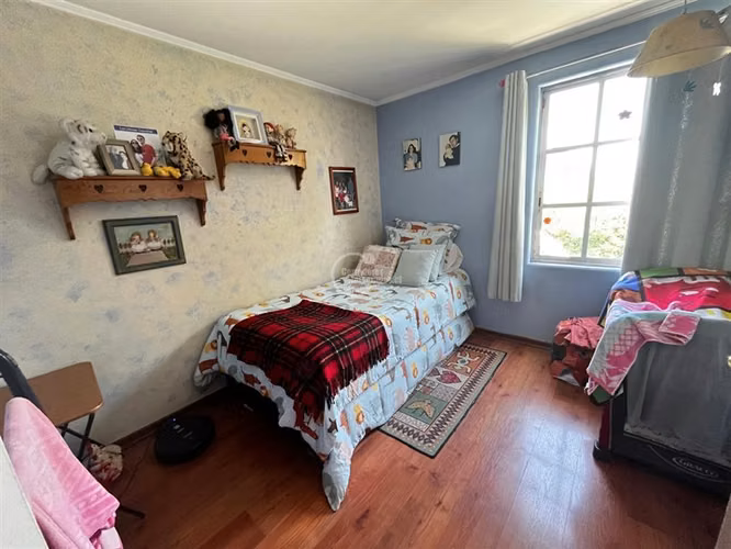 Casa en venta de 5 dorm. en Las Condes