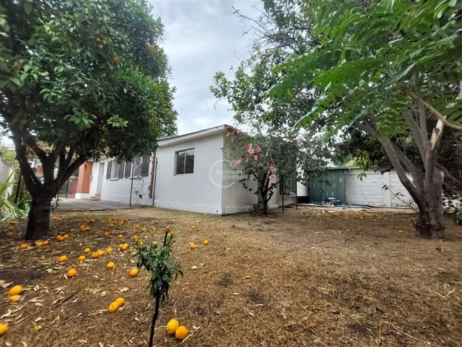 Casa en venta de 5 dorm. en Las Condes