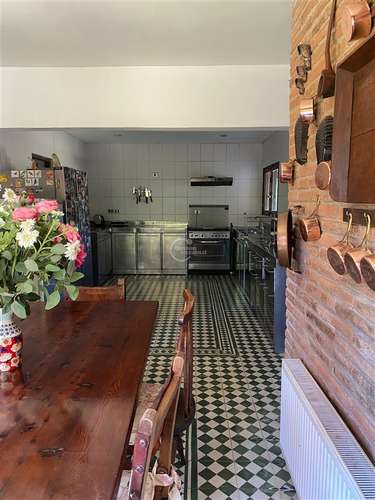 Casa en venta de 8 dorm. en San Fernando