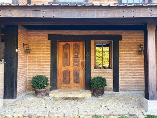 Casa en venta de 8 dorm. en San Fernando