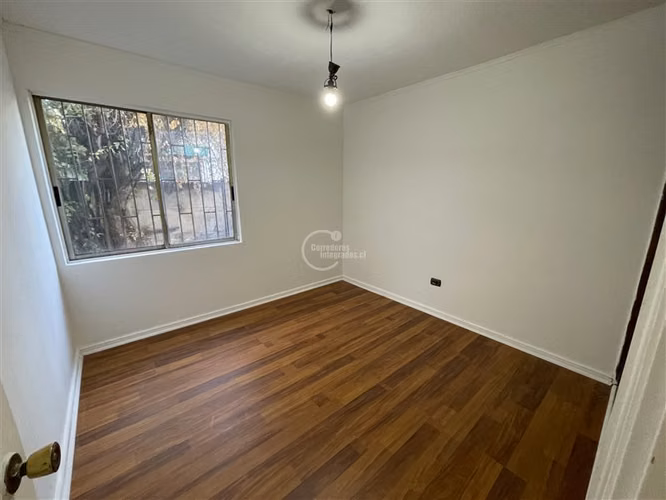 Oportunidad. Casa en venta de 3 dorm. en La Reina