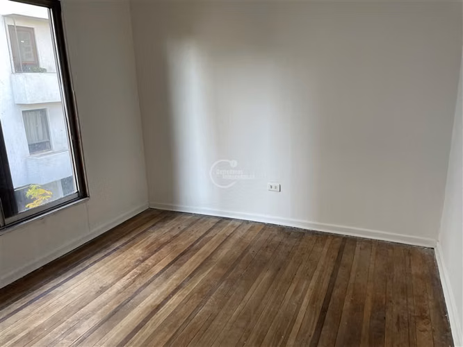 Oportunidad. Casa en venta de 3 dorm. en La Reina