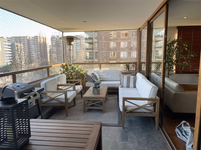Amplio Departamento de 325 mts se vende en Kennedy