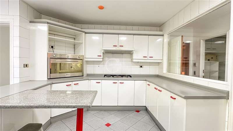 Departamento en venta de 4 dorm. en Las Condes - Imagen 7