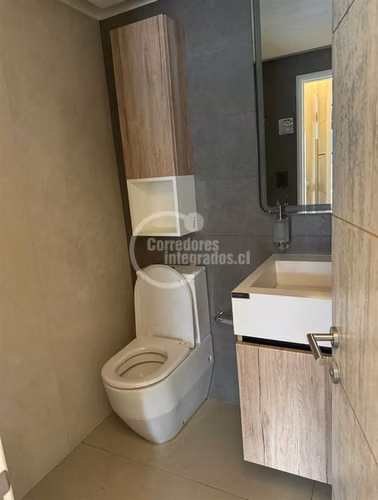 Amplia Oficina en arriendo en Las Condes - San Damian