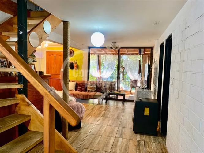 Casa en venta de 4 dorm. en Las Condes