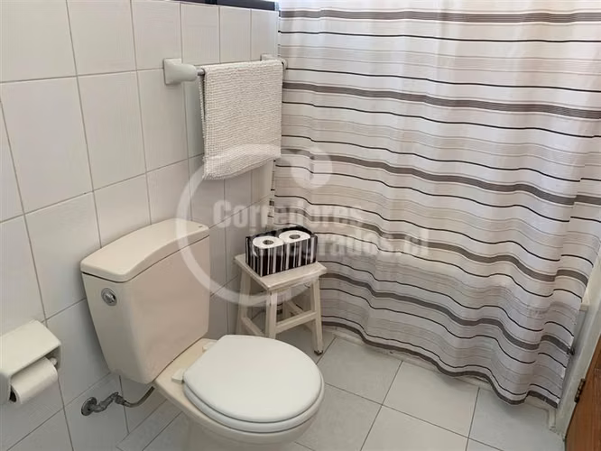 Casa en venta de 4 dorm. en Vitacura