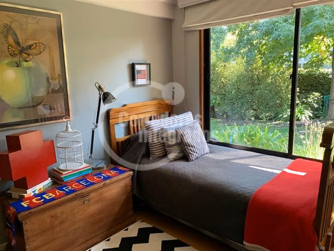 Casa en venta de 4 dorm. en Vitacura