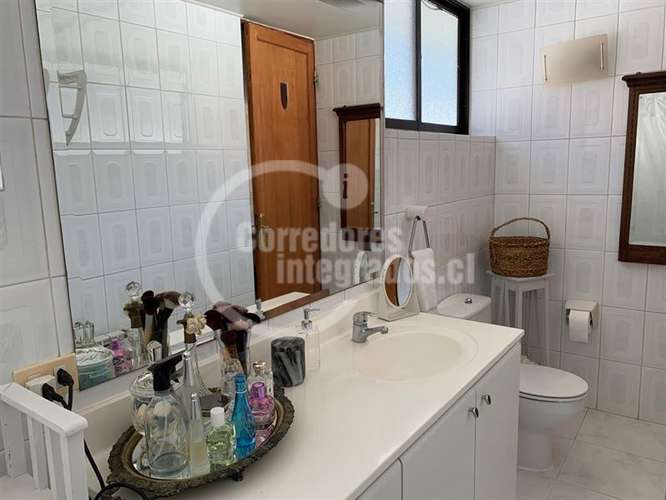 Casa en venta de 4 dorm. en Vitacura - Imagen 31