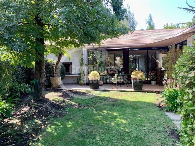 Casa en venta de 4 dorm. en Vitacura - Imagen 15