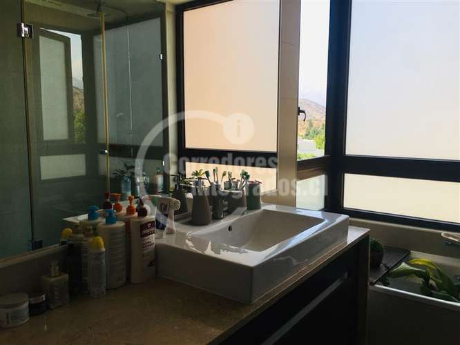 Departamento en venta de 4 dorm. en Lo Barnechea - Imagen 11
