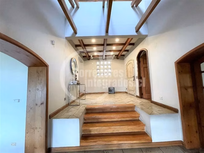 Casa en venta de 5 dorm. en Las Condes - Imagen 7