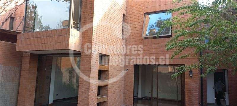 Casa en venta de 4 dorm. en Las Condes - Imagen 5