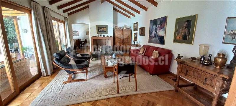 Casa en venta de 5 dorm. en Las Condes - Imagen 3
