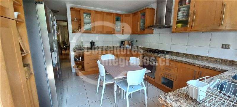 Casa en venta de 5 dorm. en Las Condes - Imagen 7