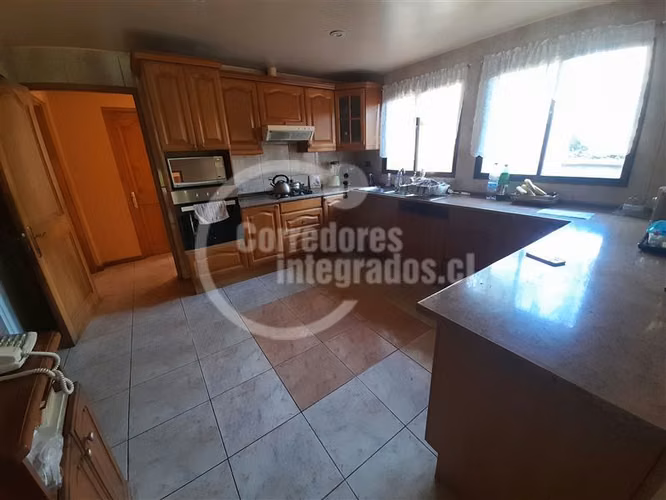 Casa en venta de 4 dorm. en Las Condes