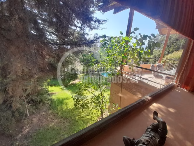 Casa en venta de 4 dorm. en Las Condes