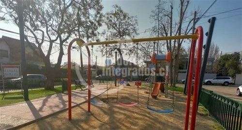 Casa en venta de 4 dorm. en Las Condes - Imagen 2