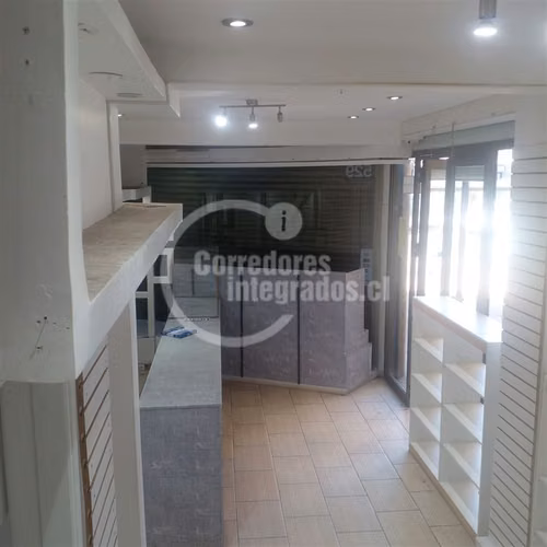 Local Comercial en arriendo en Recoleta, barrio Patronato