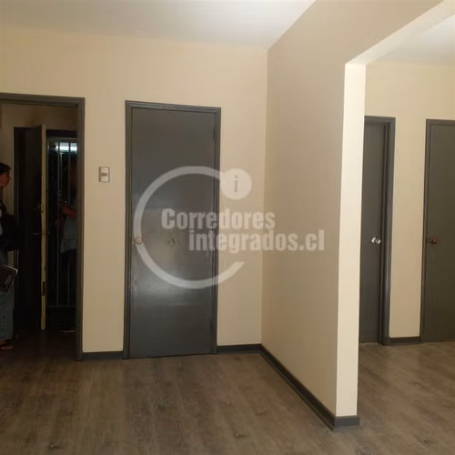 Departamento en venta de 1 dorm. metro U de Chile