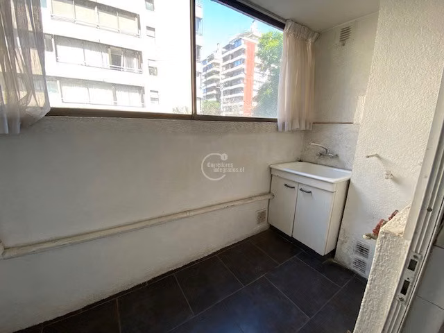 Departamento en venta de 4 dorm. en Las Condes - Imagen 10