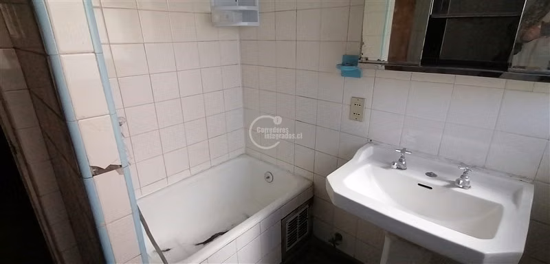 Casa en venta de 1 dorm. en Ñuñoa
