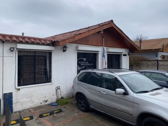 Casa en venta de 4 dorm. en Las Condes - Imagen 2