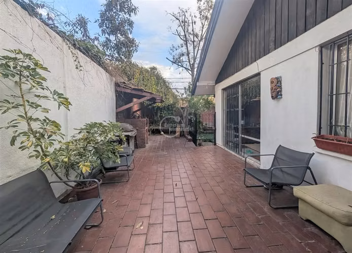 Casa en venta de 3 dorm. en Las Condes
