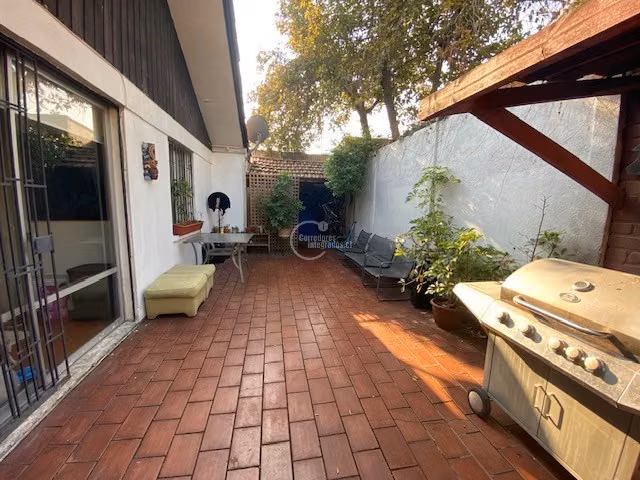 Casa en venta de 3 dorm. en Las Condes